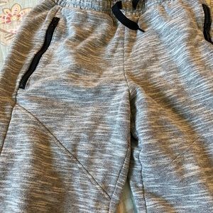 Boys dressy athletic shorts. Size medium 8/10. Marled Gray.